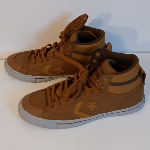 Unisex Converse Cons Sneakers - Picture 3 of 8